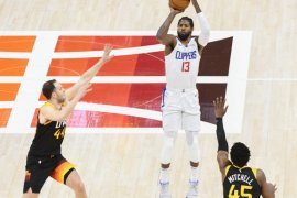 Paul George pimpin Clippers ungguli Jazz 3-2
