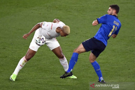 Chiellini nilai Akanji cocok jadi penerusnya di Juventus