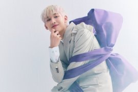 BamBam GOT7 puncaki tangga lagu dengan 'riBBon'
