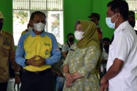 Bupati ajak perusahaan di Kobar lakukan vaksinasi COVID-19 ke karyawan