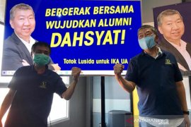 Khofifah ikut daftar, Totok Lusida tegaskan tetap maju caketum IKA UA