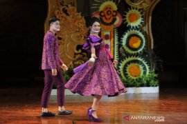 Delegasi Gianyar raih tiga prestasi dalam ajang busana PKB XLIII 2021