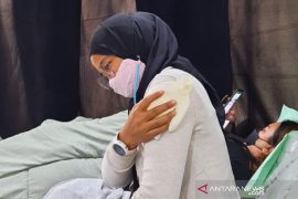 Dokter ingatkan jangan ikut vaksinasi jika kondisi tubuh sedang tidak fit