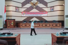 Ada satu anggota positif COVID-19, sidang paripurna DPRD Jember ditunda