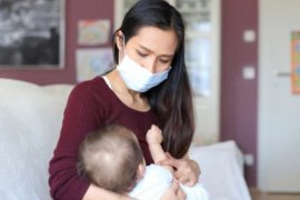 Ibu positif COVID-19 bisa tetap menyusui anaknya
