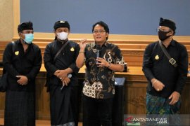 Pemkab Badung apresiasi seniman tetap berkarya saat COVID-19