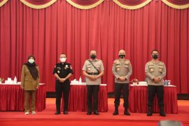 Polri Gelar Pelatihan 2.284 Orang untuk Jadi Tracer COVID