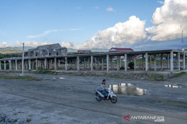 KESIAGAAN HADAPI POTENSI BENCANA TSUNAMI Page 1 Small