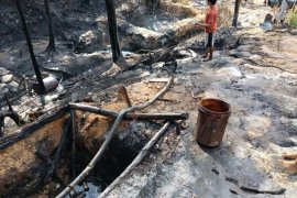 Kepala dusun miliki sumur minyak, terbakar dan kini dicari polisi