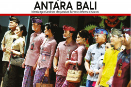 GAUNGKAN KEMBALI TENUN ASLI BALI