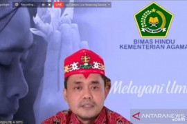 Dirjen Bimmas Hindu luncurkan "Utsawa Dharma Gita" Nasional 2021 secara semi-virtual