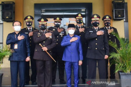 Wali Kota Palangka Raya minta polisi semakin profesional layani masyarakat
