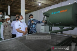 Pemprov Babel salurkan mesin sortir untuk tingkatkan kualitas lada petani