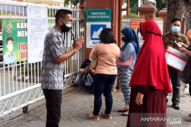 Pengadilan Negeri Surabaya "lockdown" untuk keempat kalinya