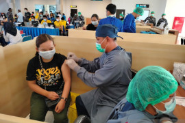 Pangkalan TNI-AL Denpasar gelar vaksinasi COVID-19 untuk masyarakat