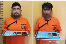 Polres Inhu ciduk dua pengedar narkoba