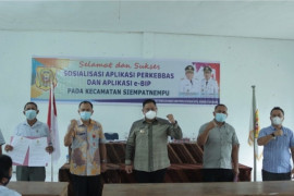Pemkab Dairi sosialisasi aplikasi perkebbas dan aplikasi e-BIP untuk percepatan pelayanan Adminduk