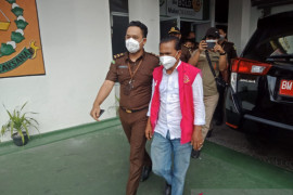 Korupsi Dana Desa, mantan Kades Mekong di Meranti ditahan