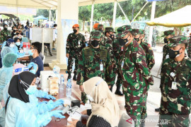 Kasau tinjau serbuan vaksinasi COVID-19 di Wisma Aldiron