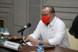 Ketua DPD ingatkan buang limbah infeksius COVID-19 secara benar