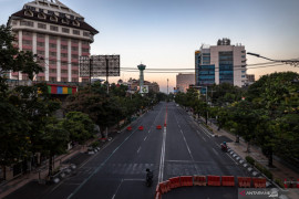 Selama PPKM Darurat, akses ke kawasan Tugu Muda Semarang ditutup