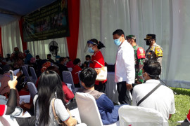 Kodim 0809 Kediri gelar vaksinasi bagi pekerja