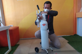 Rumah Zakat Kalbar pinjamkan tabung oksigen gratis bagi masyarakat yang membutuhkannya