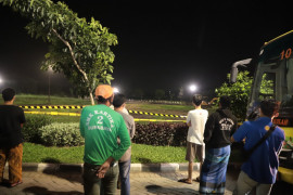 Pelanggar prokes dan PPKM darurat diajak ke TPU Keputih Surabaya