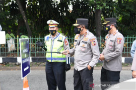 Antrean di pos sekatan Depok-Jakarta mulai terkendali