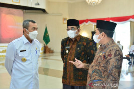 Bupati Tanjung Jabung Barat pastikan pembebasan lahan Tol Jambi-Rengat di daerahnya selesai