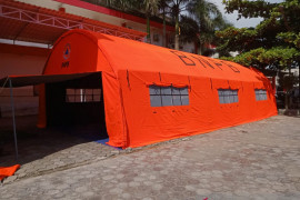 RSD Kalisat Jember dirikan tenda darurat untuk IGD pasien COVID-19
