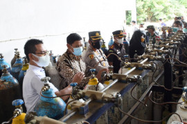 Wali Kota Kediri pastikan stok oksigen medis dan obat tercukupi