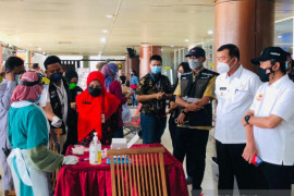 RT Pekanbaru pantau pendatang, wajib tunjukan surat bebas COVID-19