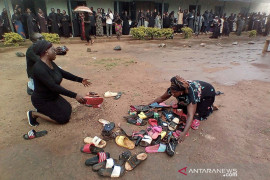 15 mahasiswa dan empat staf perguruan tinggi Nigeria diculik