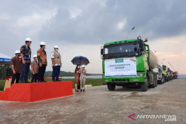 Menjamin ketersediaan oksigen untuk si pasien COVID-19