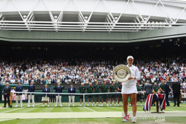 Situasi mendukung Barty merengkuh mukjizat Wimbledon