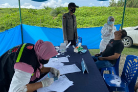 Antisipasi penyebaran COVID-19, Polres Langkat dirikan pos penyekatan di perbatasan Sumut-Aceh