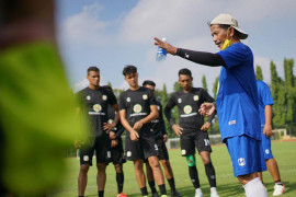 Djadjang: gol Persib Bandung terjadi karena Barito Putera kurang konsentrasi
