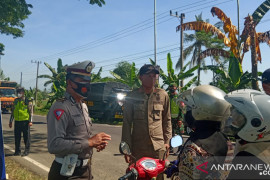 Dinkes Lumajang luruskan informasi soal status zona hitam PPKM darurat