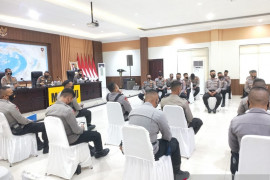 Puluhan personel Polda Maluku ikut pelatihan vaksinator COVID-19, begini penjelasannya
