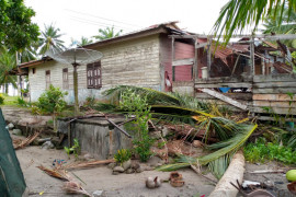 Angin kencang  landa Natuna rumah warga rusak