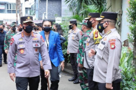 Polri Bersama Mahasiswa Bersinergi Tanggulangi Covid-19