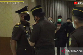 Laksda Anwar Saadi resmi jabat Jaksa Agung Muda Pidana Militer pertama
