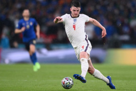 MU dan Chelsea mesti keluarkan 80 juta pound membeli Declan Rice