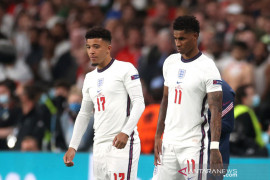 Empat orang ditangkap polisi terkait pelecehan rasial pemain Inggris