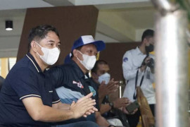 Pemkab semangati  kontingen HSS