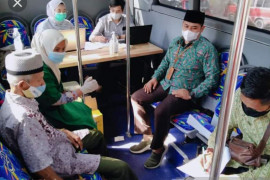 Pekanbaru mulai layani vaksin berbayar, ini syaratnya
