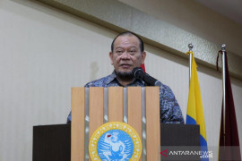 Ketua DPD ajak konglomerat bantu ekonomi masyarakat terdampak COVID-19