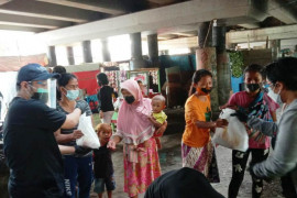 Berbagi, "Baik Hati" terima ribuan laporan bantuan sembako