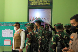 Kasatgas COVID-19 pastikan kesiapan isoman warga Kota Bandung